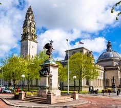 CARDIFF CITY HALL